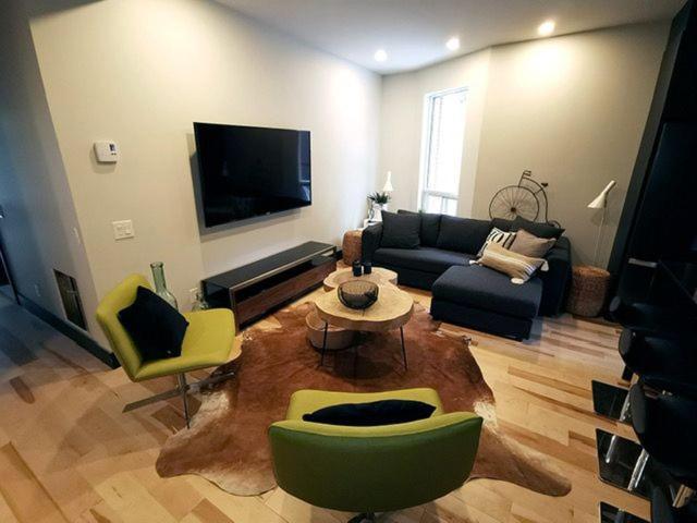 Private Room & Private Bathroom In Le Plateau Montreal Exterior photo
